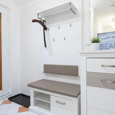 Apartment Schuetzenweg 13-15 Moewenblick *