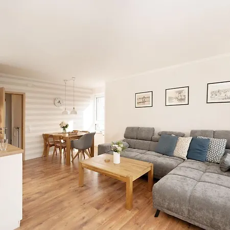 Schuetzenweg 13-15 Moewenblick *